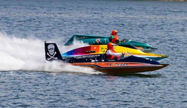 hydroplane racing